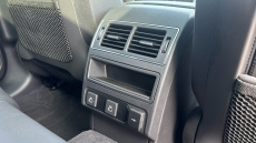 Jaguar F-Pace 2.0 D200 R-Dynamic HSE Black 5dr Auto AWD Diesel Estate